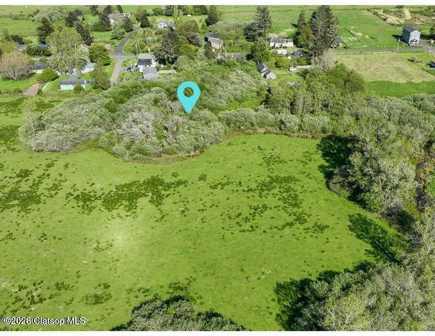 Land in Astoria 2