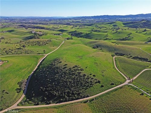 1641 Sutliff Road, Paso Robles, CA, 93446 | Card Image