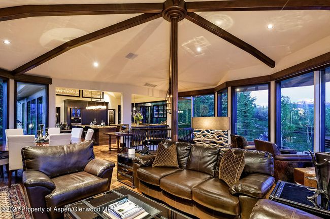 572 N Starwood Dr, House other with 5 bedrooms, 8 bathrooms and 2 parking in Aspen CO | Image 7