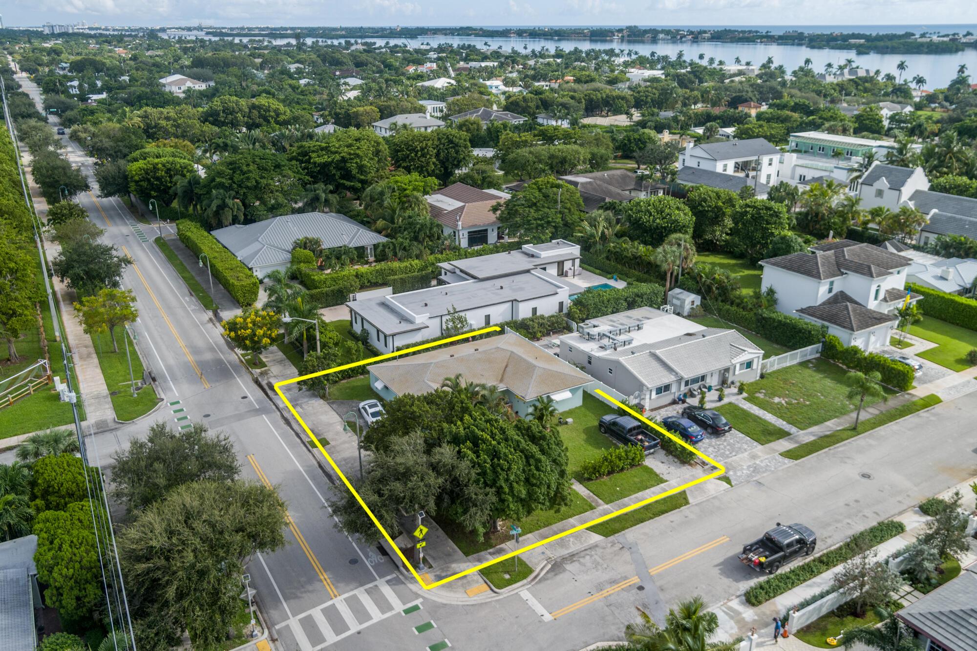 Summa St, West Palm Beach, FL 33405