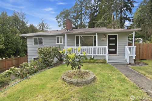 14419 8th Ave S, Burien, WA, 98168-3610 | Card Image