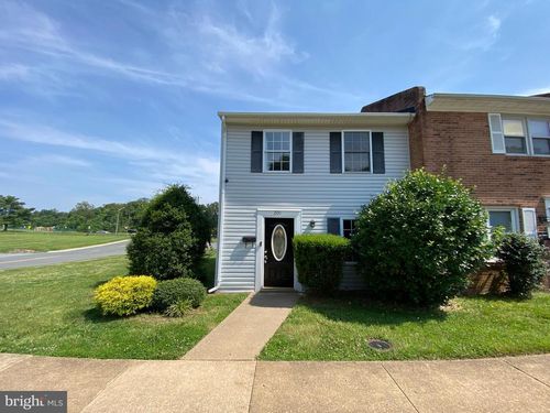 200 Brighton Sq, FREDERICKSBURG, VA, 22401-2822 | Card Image