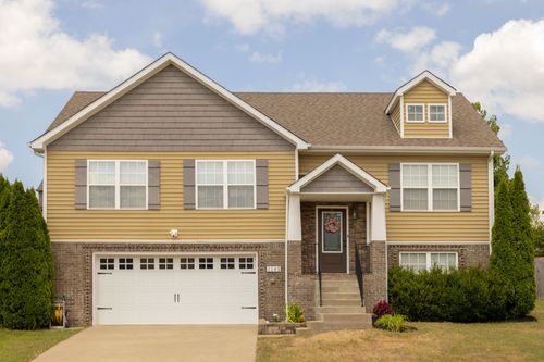 1145 Ishee Dr, Clarksville, TN, 37042-6679 | Card Image