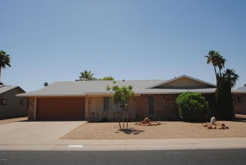 19626 N Lake Forest Dr, Sun City, AZ, 85373-1109 | Card Image