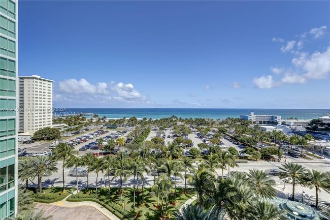 APT-703 - 1 N Ocean Blvd, Condo with 2 bedrooms, 3 bathrooms and null parking in Pompano Beach FL | Image 25