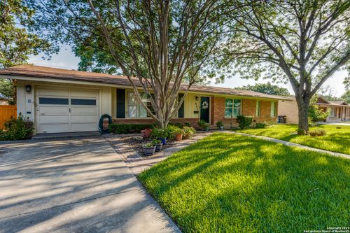 531 Oakleaf Dr, San Antonio, TX, 78209-2929 | Card Image