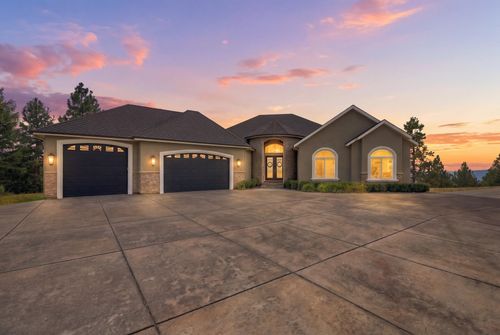 11024 N Lookout View Ln, Newman Lake, WA, 99025-8546 | Card Image