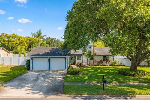 420 Oxford Road, PALM HARBOR, FL, 34683 | Card Image