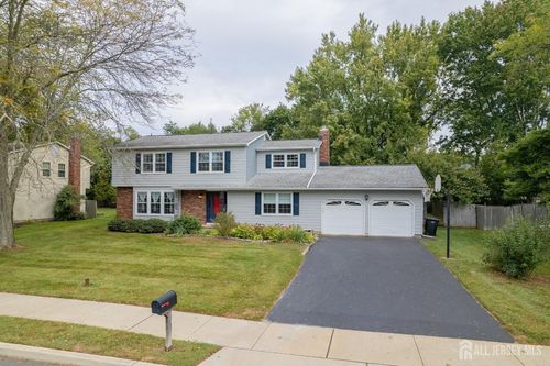 23 Hamilton Lane, Plainsboro, NJ, 08536 | Card Image