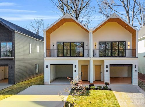 2711 Ruby St, Charlotte, NC, 28208-4146 | Card Image