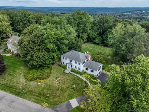 13 Old Castle Dr, Newtown, CT, 06470-1783 | Card Image