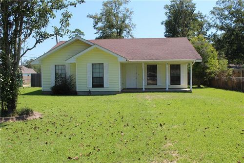 442 Cedar Ln, Ponchatoula, LA, 70454-3919 | Card Image