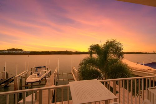4034 N Ocean Dr, Hollywood, FL, 33019-3929 | Card Image