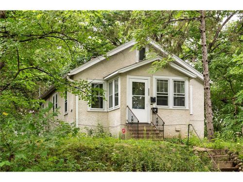 1122 Raleigh St, SAINT PAUL, MN, 55108-2037 | Card Image