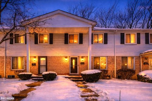 14130 Merriweather St, Sterling Heights, MI, 48312-2428 | Card Image