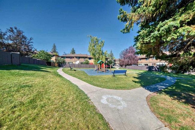56 - 2300 Oakmoor Drive Sw, Townhouse with 3 bedrooms, 1 bathrooms and 1 parking in Calgary AB | Image 34