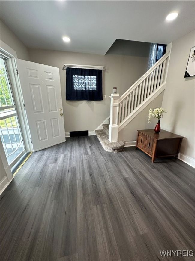 44 Goembel Ave, House other with 3 bedrooms, 2 bathrooms and null parking in Buffalo NY | Image 6