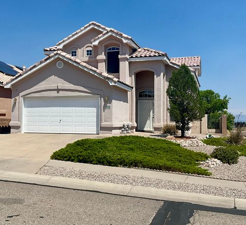 10400 Ridgecircle Dr Nw, Albuquerque, NM, 87114-5639 | Card Image