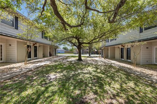 b-1407 Airline Dr, College Station, TX, 77845-5256 | Card Image