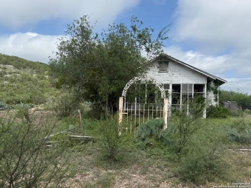 TBD Morris Ranch Rd, Rocksprings, TX, 78880 | Card Image