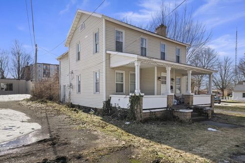 718 Regent St, Niles, MI, 49120-2408 | Card Image