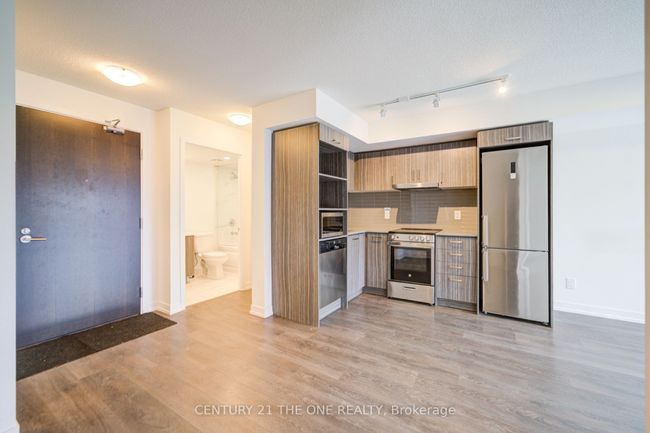 1506 - 219 Dundas St E, Condo with 2 bedrooms, 1 bathrooms and null parking in Toronto ON | Image 7