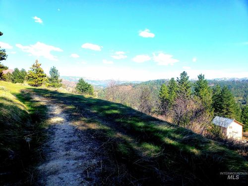 23 Golden Grade, Boise, ID, 83716-3219 | Card Image