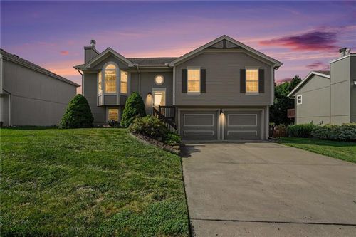 3703 Ne 81st Ter, Kansas City, MO, 64119-4488 | Card Image