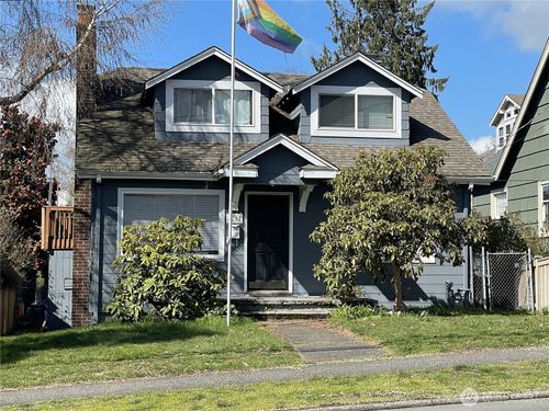 4757 35th Ave Ne, Seattle, WA, 98105-3003 | Card Image