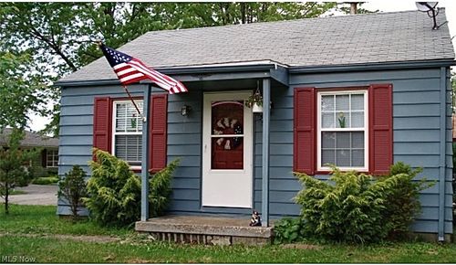 6359 Lake West, Saybrook, OH, 44004 | Card Image