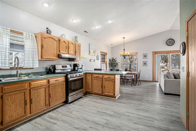 450 Sycamore Dr, House other with 5 bedrooms, 2 bathrooms and null parking in Coldwater MI | Image 9