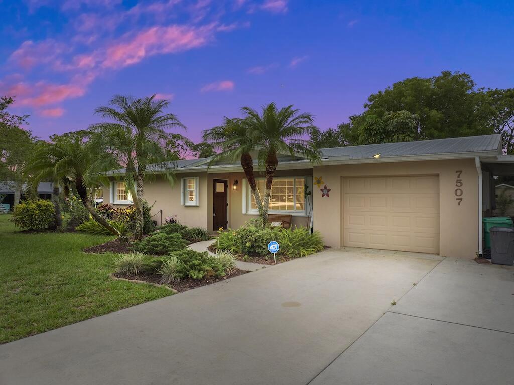 Santa Rosa Pkwy, Fort Pierce, FL 34951