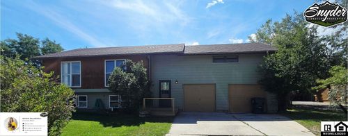 813 Welch Blvd, Lander, WY, 82520-3526 | Card Image