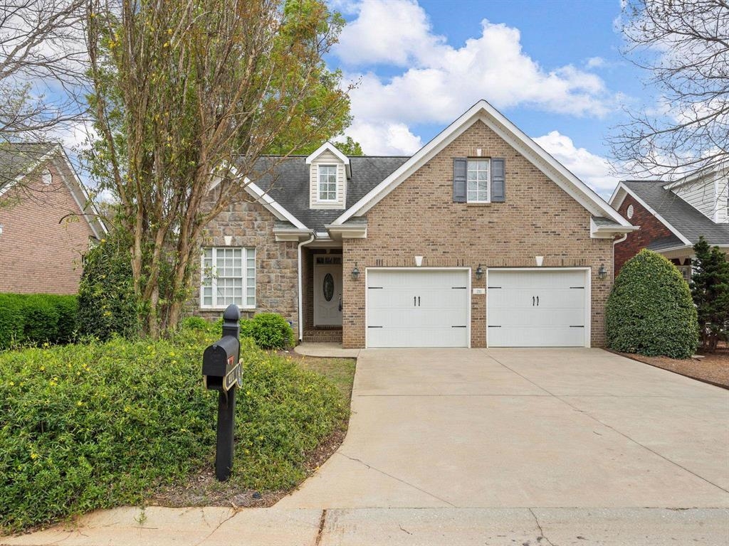 Arbours Commons Ct, Spartanburg, SC 29307
