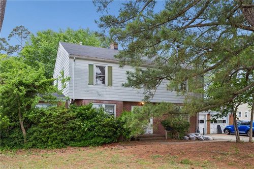 1186 Poquoson Ave, Poquoson, VA, 23662-1855 | Card Image