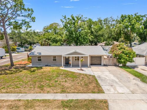 6802 Cresthill Ct, TAMPA, FL, 33615-3330 | Card Image