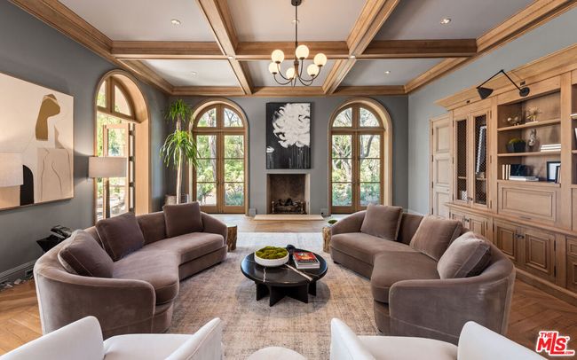 9904 Kip Dr, House other with 10 bedrooms, 22 bathrooms and null parking in Beverly Hills CA | Image 8