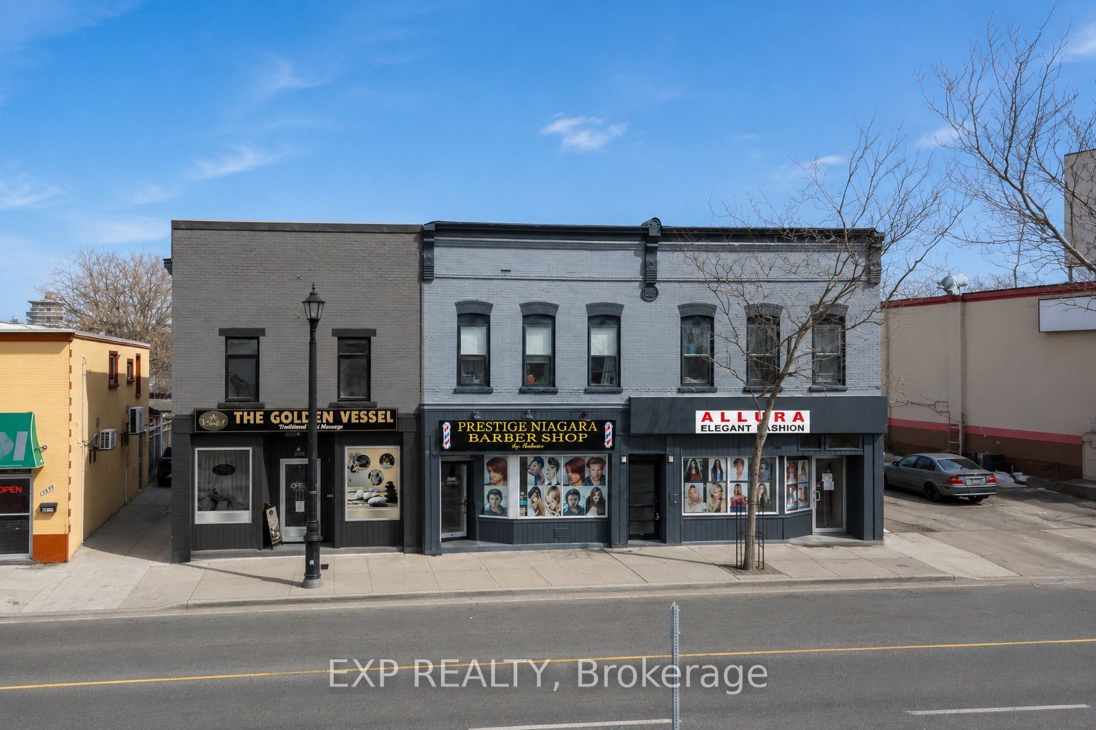 Commercial Sale in Niagara Falls 2