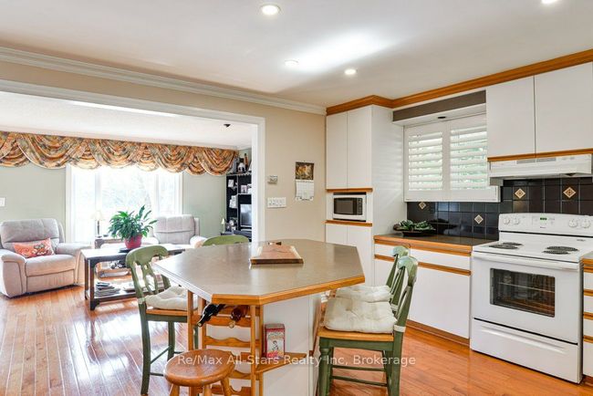 1082 Kawagama Lake Rd, House other with 3 bedrooms, 2 bathrooms and 2 parking in Haliburton ON | Image 15