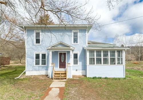 619 E Main St, Westfield, PA, 16950-1628 | Card Image