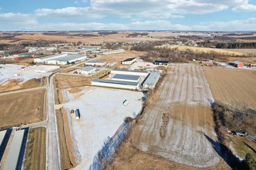 6072 Darlin Dr, DANE, WI, 53529-9671 | Card Image