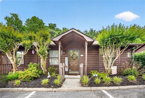 3125 Rockingham Rd, High Point, NC, 27265-2172 | Card Image