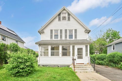 8 Weston St, Wilbraham, MA, 01095-1031 | Card Image