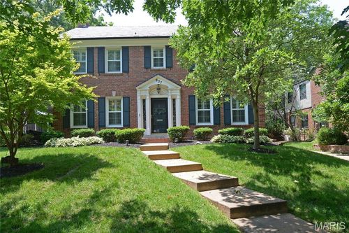 937 S Bemiston Ave, Clayton, MO, 63105-2603 | Card Image