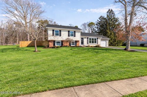 206 Pheasant Hollow Dr, Lanoka Harbor, NJ, 08734-1712 | Card Image