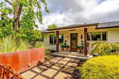 1610 Spring Mountain Rd, Saint Helena, CA, 94574-1734 | Card Image