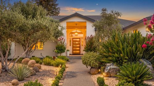 1586 Arrowhead Drive, St. Helena, CA, 94574 | Card Image