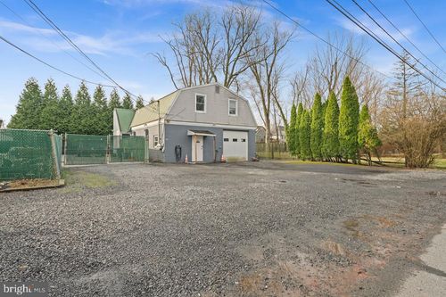 53 Somerset St, Hopewell, NJ, 08525-1806 | Card Image