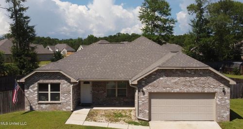13762 Tara Hills Cir, Gulfport, MS, 39503-2350 | Card Image