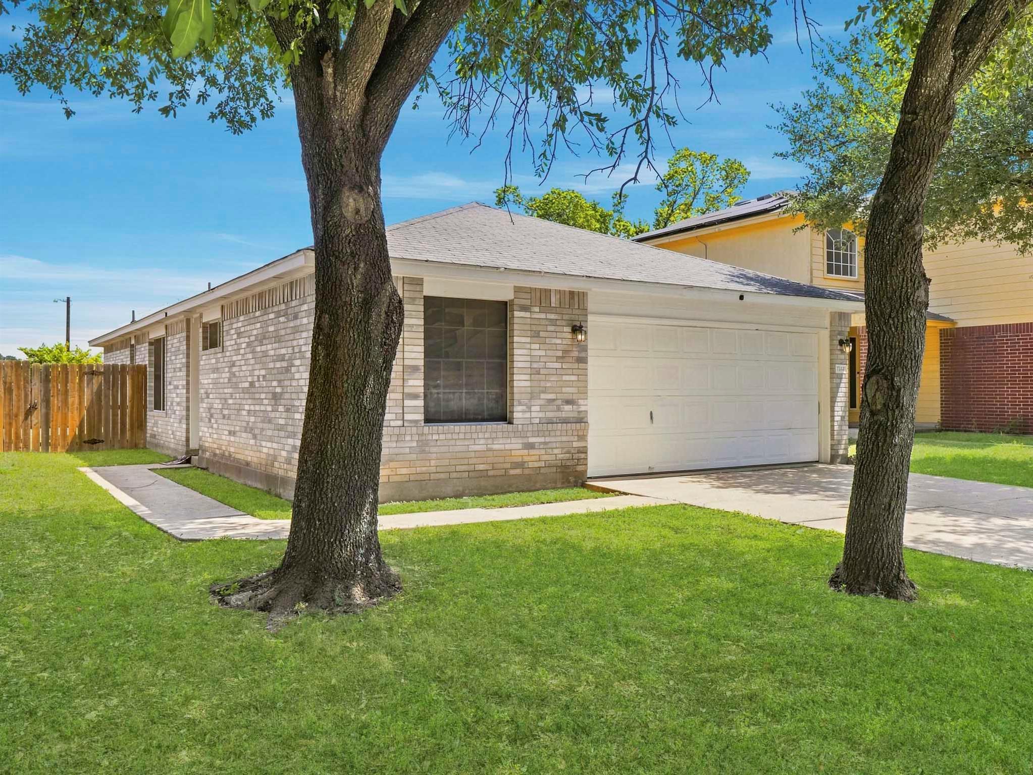 Residential Lease in Pflugerville